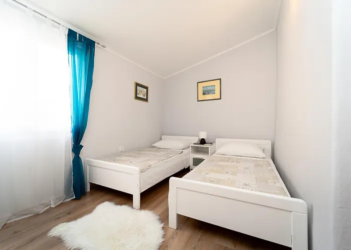 Mara Holiday home *