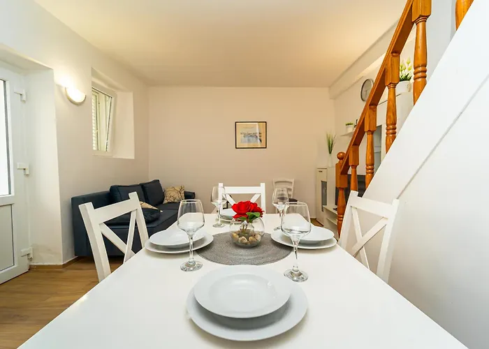 Mara Holiday home